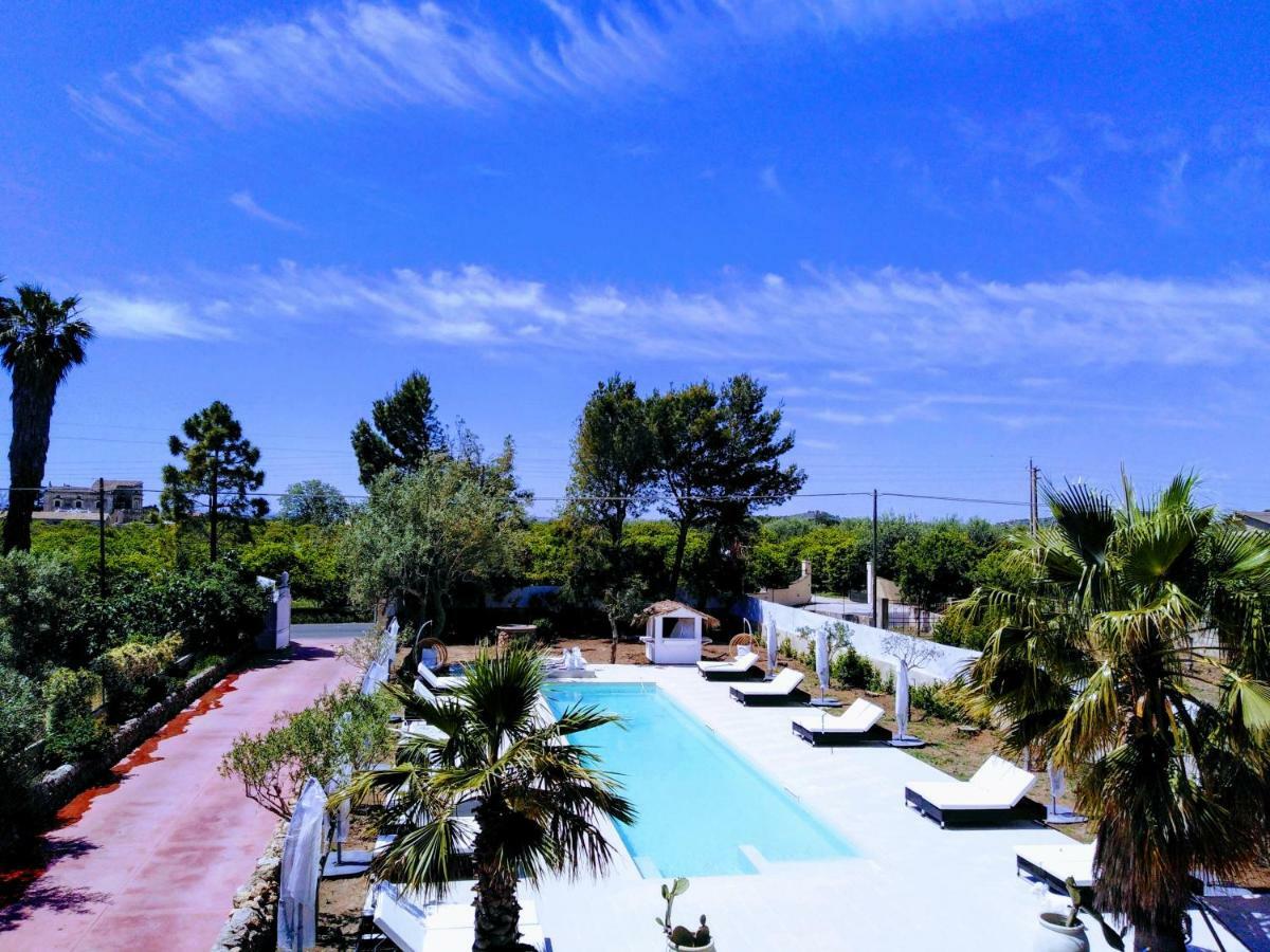 Hotel Residence Noto Marina Exterior foto